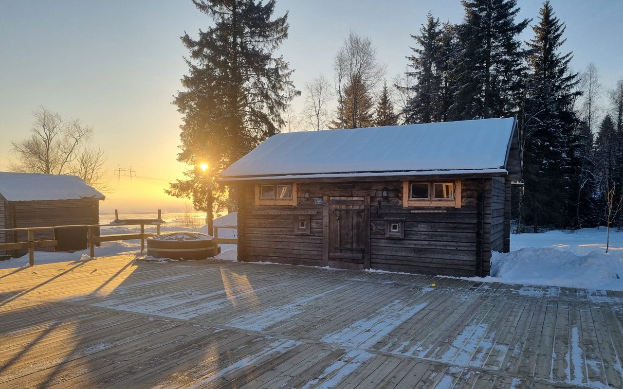 Panoramabild med Sveriges största RÖKbastu
