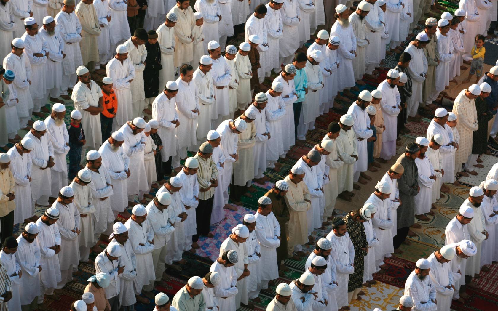 Muslims offering namaaz in Mumbra, Mumbai.