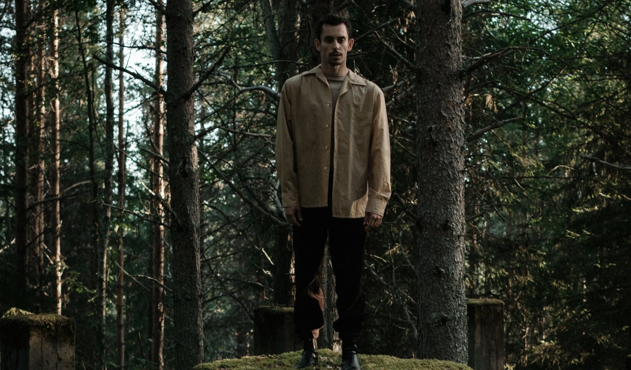 Final_The_Last_Boy_L_Liggande