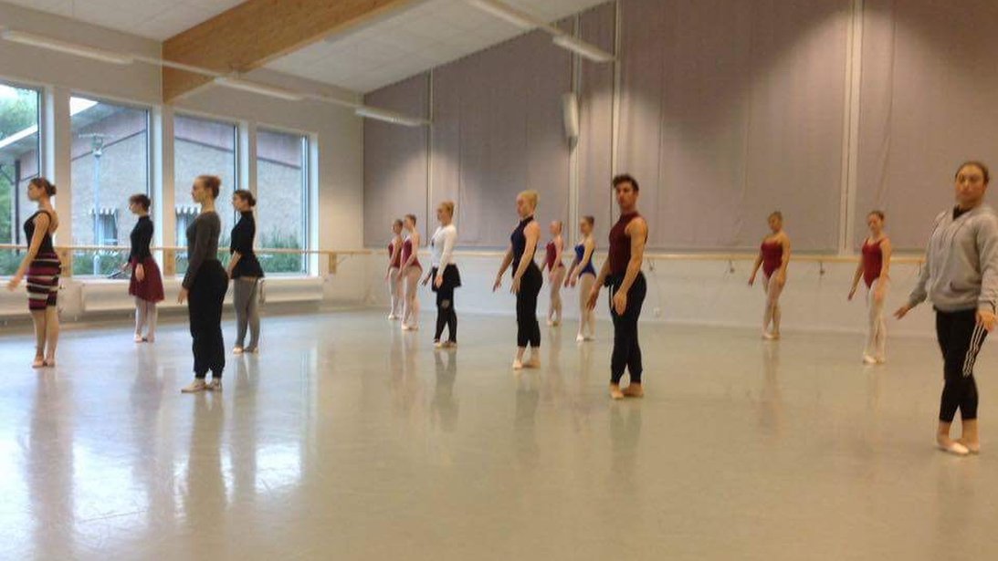 DINs-Ungdanskompani-2017_07