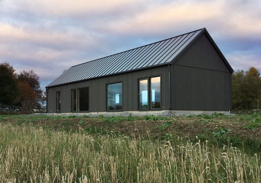 1-planshus i Ladhusstil