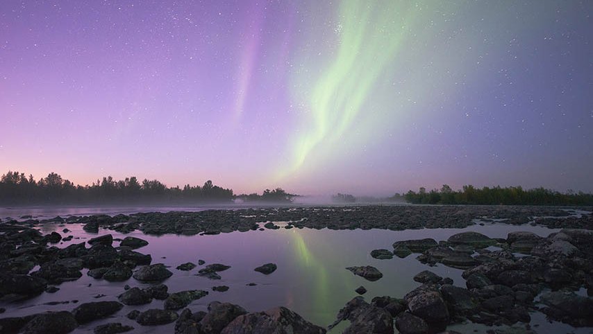 Norrsken på hösten fotas med Scandinavian Photoadventures i Kiruna
