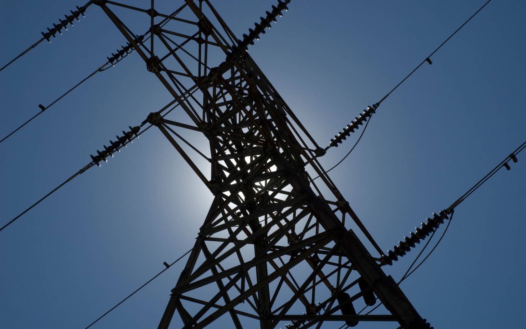 Electricity pylon. Credit: David Leadbitter / Alamy Stock Photo