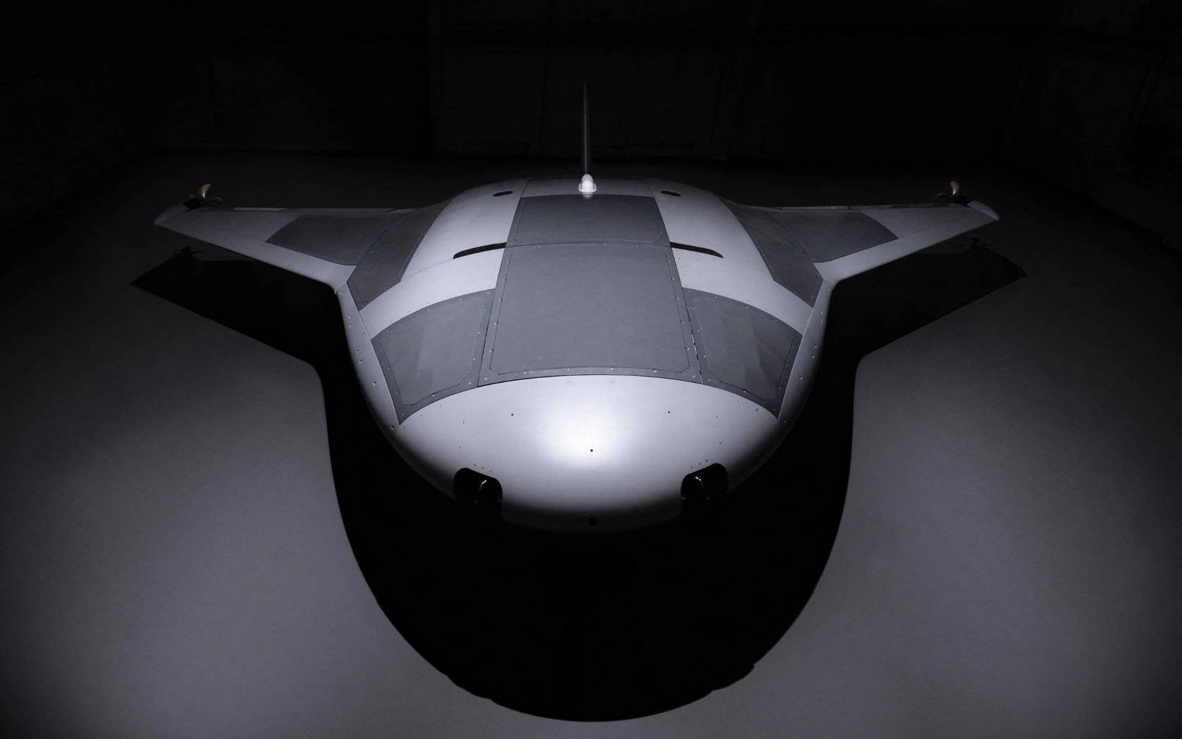 An image of the US Navy's new autonomous aquatic drone submarine.