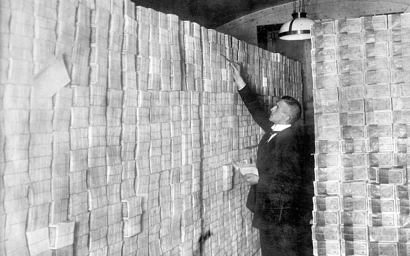 Basement of a bank full of banknotes at the time of the Mark devaluation during the economic crisis in the Weimar Republic.