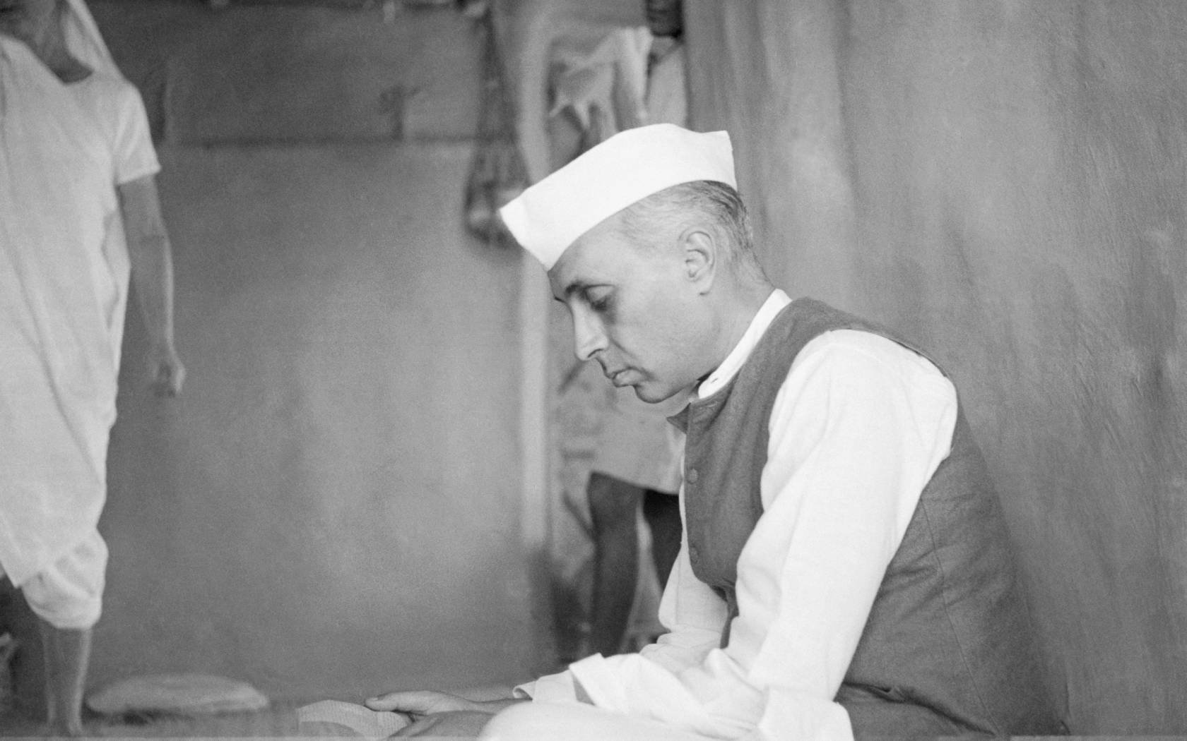 Pandit Jawaharlal Nehru in an ashram.