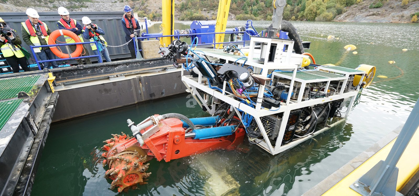 The launch and recovery vessel (LARV), lowers the mining vehicle through the water to the mine floor, after which the vehicle can be positioned to begin cutting.