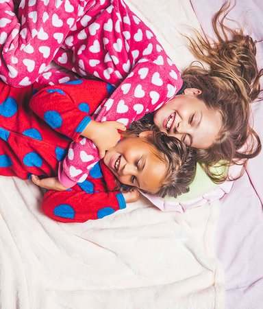 Zzzzz...6 barnböcker om att sova borta