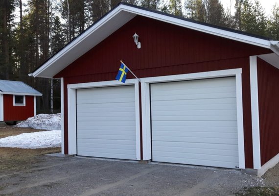 Red double port on driveway