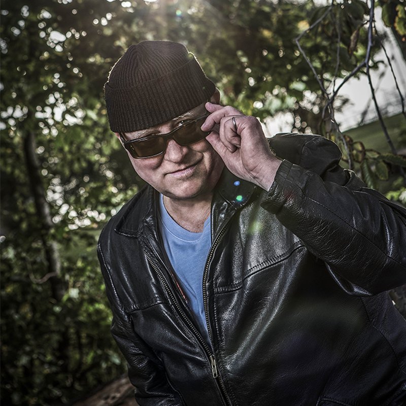 Åke Edwardson: ”Att kombinera eufori och undergång – det är vad riktigt skrivande handlar om”