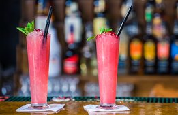 Skåååål! Det här är sommarens heta drinktrender