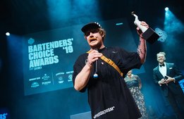 Prisregn på bargalan: Han blev Årets Bartender