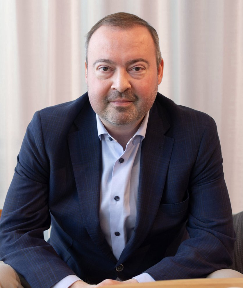 Stephen Stakhiv, Investment manager, Flower