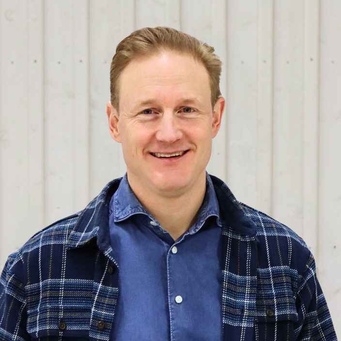 Kalle Holmlund- Skidstahus