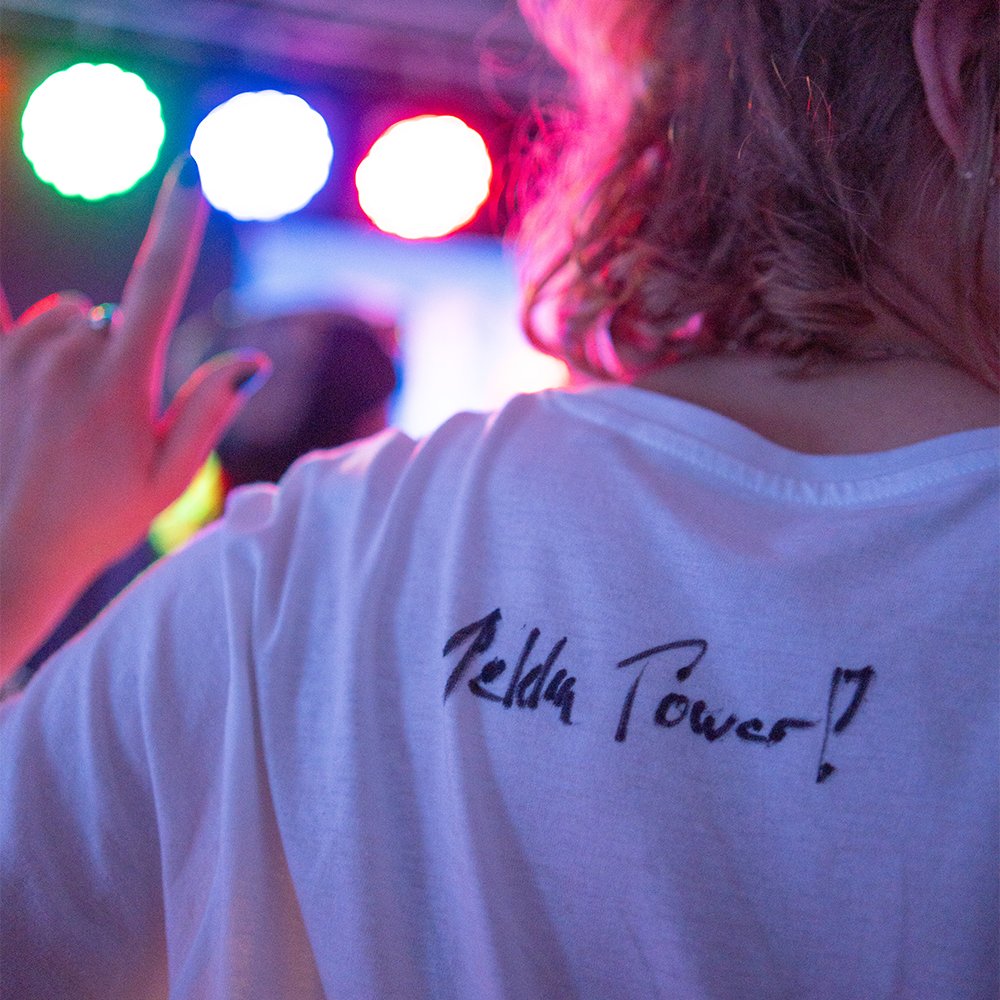 tshirt with pekka powers autograph