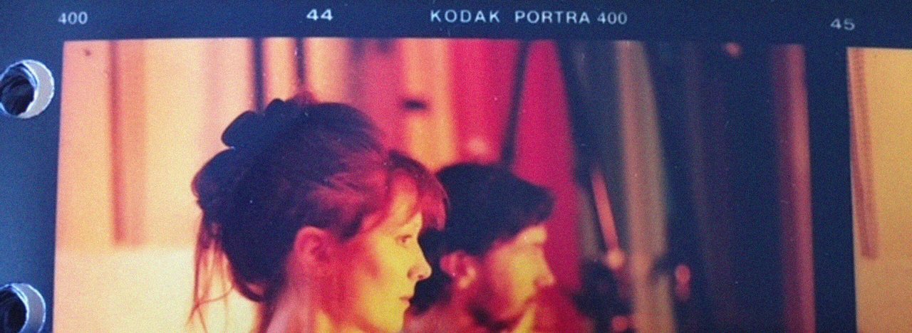 Tyler Labine gör huvudroll i Egghead Republic, tillsammans med Ella Rae Rappaport och Arvin Kananian