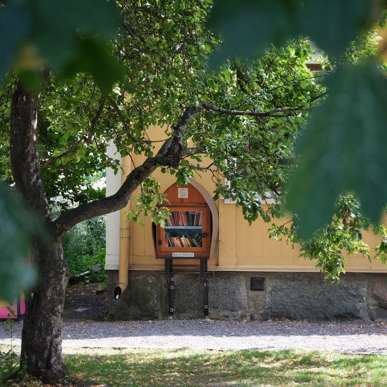 Stor guide till Sveriges alla bokbytarskåp