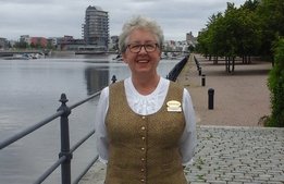 Efter 45 år som servitris: ”Jag har världens bästa jobb!”