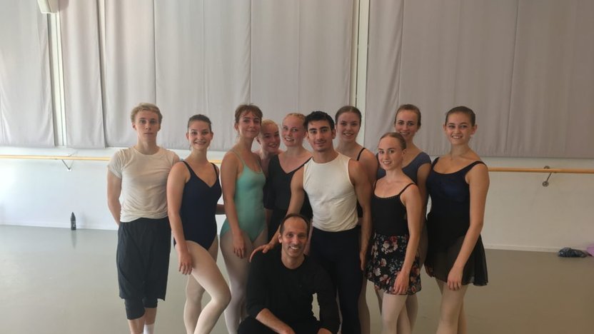 DINs-Ungdanskompani-2017_01