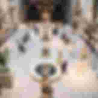 Renaissance and Medieval sculptures at the Victoria and Albert Museum. Credit: Bjanka Kadic / Alamy Stock Photo.