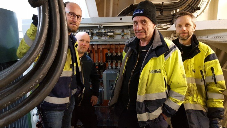 Installationspersonalen från Jowic: Från vänster, Marcus Linde; Karl Hall, Bo Strömberg och Per Westrin.