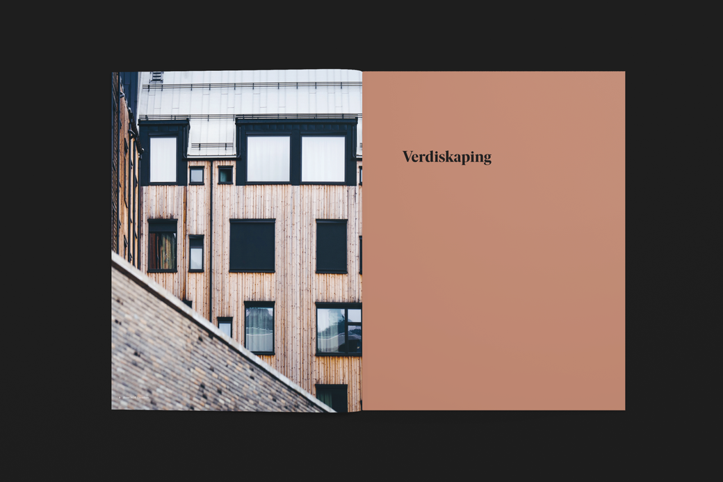 mockup-of-an-open-booklet-lying-on-a-plain-surface-1316-el-20.png